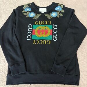 Gucci Embroidered Vintage Logo Sweatshirt